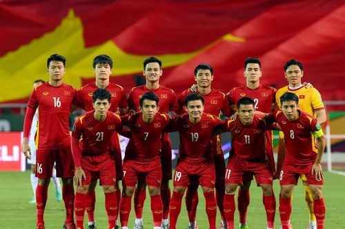 'Bộ ba huyền ảo' Hùng Dũng, Hoàng Đức, Tuấn Hải và những ngôi sao ở Mỹ Đình