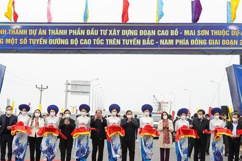 Phải đột phá tư duy, đẩy mạnh phân cấp để đất nước có 5.000 km cao tốc