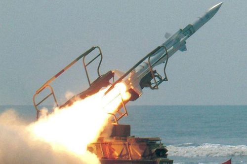 Chiến thuật mới và tên lửa cũ của Houthi hạ F-15 của Arab Saudi