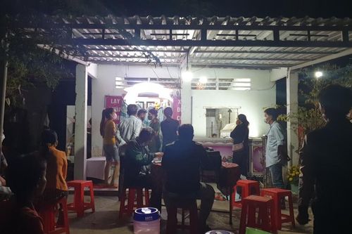 Xích mích trong cuộc nhậu ngày Tết, hai người lao vào đánh nhau làm một người tử vong