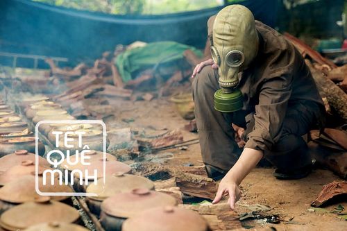 Tết quê mình: Đeo mặt nạ, thức xuyên đêm canh nồi cá kho bạc triệu ở làng Vũ Đại
