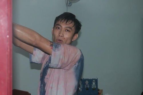 Thanh niên ngáo đá chém 3 người bị thương