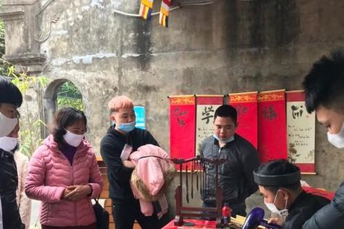 Bạn trẻ Thái Bình phấn khởi trảy hội chùa Keo