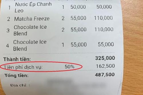 Mùng 3 Tết đi uống cafe bị thu 50% phí dịch vụ, khách hàng bức xúc, dân tình tranh cãi