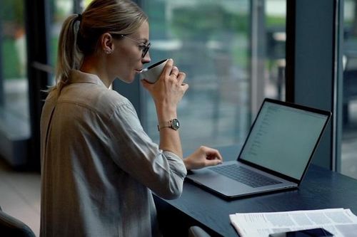Doanh nghiệp trả giá đắt nếu không cho nhân viên làm từ xa