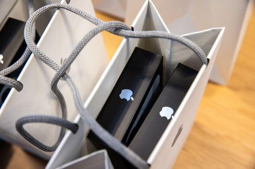 Apple dự tính ra mắt iPhone, iPad 5G giá rẻ mới vào đầu tháng 3