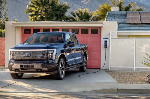 Ford F-150 Lightning trở thành trạm phát điện gia đình