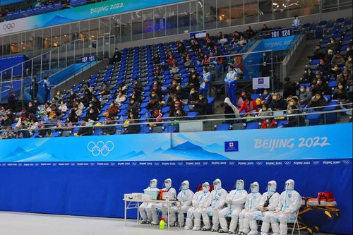 Khán đài im lặng tại Olympic Bắc Kinh