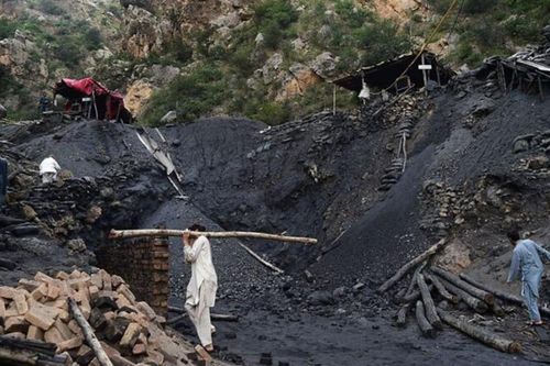 Nổ mỏ than tại Pakistan, 10 người thương vong