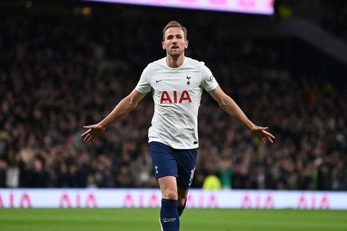 Harry Kane ghi siêu phẩm, Tottenham vào vòng 5 FA Cup