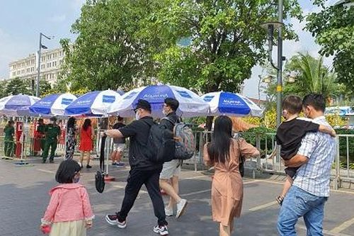 Đường hoa Nguyễn Huệ 2022 thu hút 350.000 lượt khách đến tham quan
