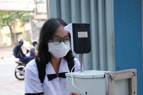 Hôm nay, học sinh trở lại trường học: An toàn là trên hết