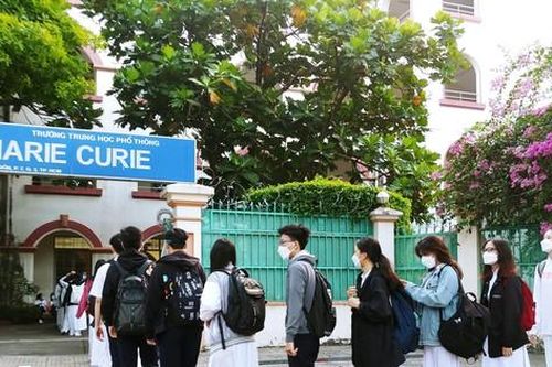 Hơn 600 nghìn học sinh TPHCM đến trường sau kỳ nghỉ Tết nguyên đán