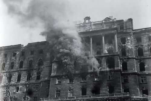 'Trận Stalingrad thứ hai' trong Đệ nhị thế chiến