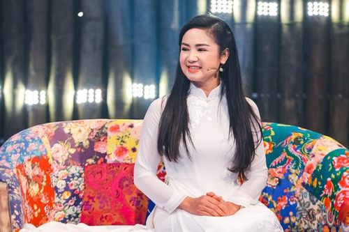 Ký ức 'nóng rát mặt' năm 18 tuổi của NSND Thu Hà
