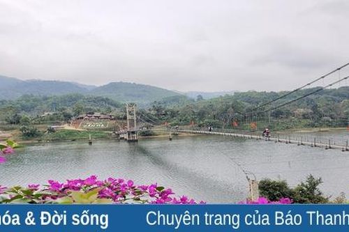 Bản Mạ trên hành trình du xuân