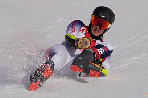 Dính chấn thương kinh hoàng, VĐV trượt tuyết Mỹ từ bỏ giấc mơ huy chương Olympic