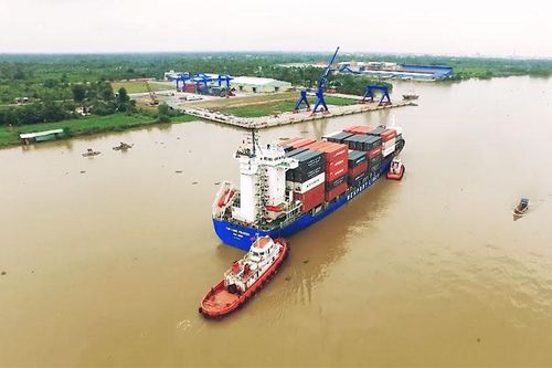 Tạo đà phát triển ngành dịch vụ logistics