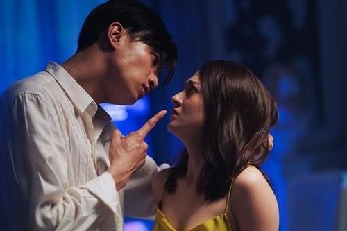 Vì sao phim 18+ 'Bẫy ngọt ngào' vượt qua ải kiểm duyệt mà không bị cắt hay chỉnh sửa?