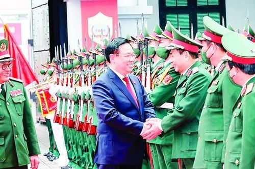 Mọi quyết định của Quốc hội phải đặt lợi ích quốc gia, dân tộc lên trên hết và trước hết