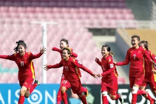 Những nhọc nhằn sau ánh hào quang
