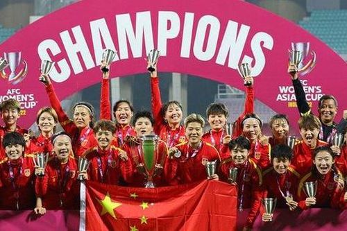 Vô địch Asian Cup, đội tuyển nữ Trung Quốc nhận thưởng 140 tỷ đồng và còn tiếp tục
