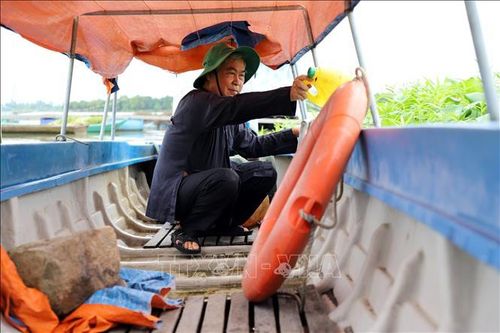 Ông Tám Thuận và hành trình hơn 10 năm chuyển người bệnh miễn phí