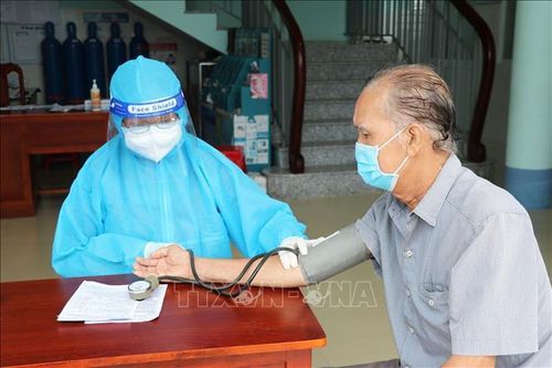 Tăng cường năng lực quản lý bệnh nhân mắc COVID-19 điều trị tại nhà