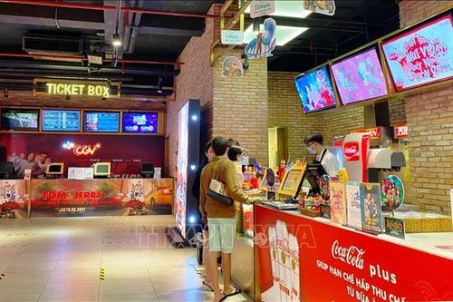 Hà Nội cho phép mở lại rạp chiếu phim, cơ sở biểu diễn văn hóa nghệ thuật từ 10/2
