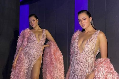 Miss Universe Thái Lan diện đầm lông lá, cắt xẻ táo bạo khoe vẻ đẹp ngoại cỡ