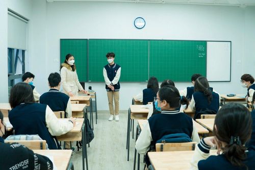 Hà Nội không tổ chức bán trú khi mở cửa trường trở lại: Thứ trưởng GD&ĐT nói gì?