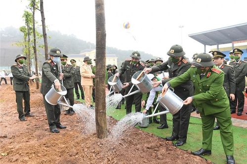 Bộ Công an phát động hưởng ứng Tết trồng cây mừng Xuân Nhâm Dần 2022, bảo vệ môi trường và đa dạng sinh học