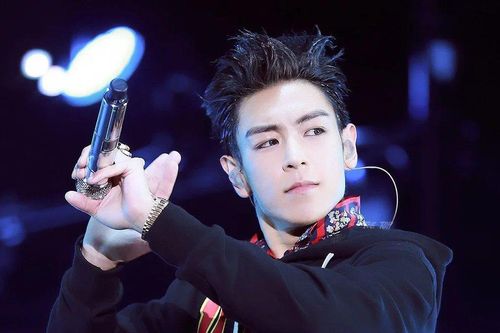 Công chúng lạnh nhạt với Big Bang