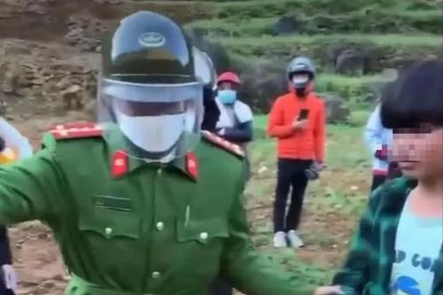 Vụ 'bắt vợ' ở Hà Giang: Chiến sĩ công an giải cứu là ai?