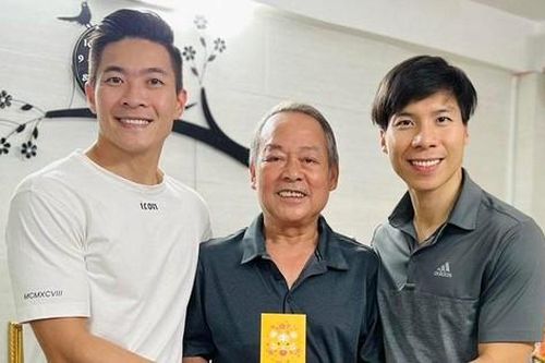 Quốc Cơ- Quốc Nghiệp giới thiệu cặp truyền nhân với thầy giáo cũ