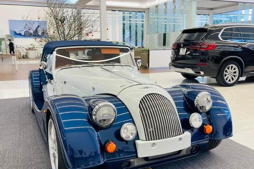 Morgan giá gần chục tỷ, chiếc xe lạc hậu nhất mà Cường đô la tậu chơi Tết