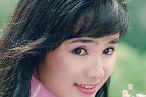 Thu Hà 'Lá ngọc cành vàng' tiết lộ ký ức 'nóng mặt' khi chụp ảnh lịch