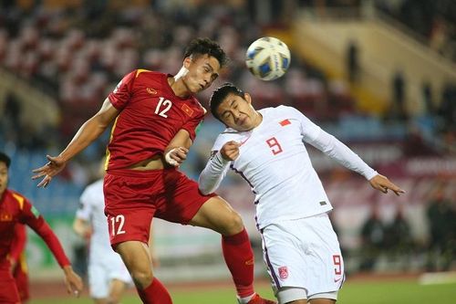 Trận thua Việt Nam khiến tuyển Trung Quốc tụt hạng FIFA