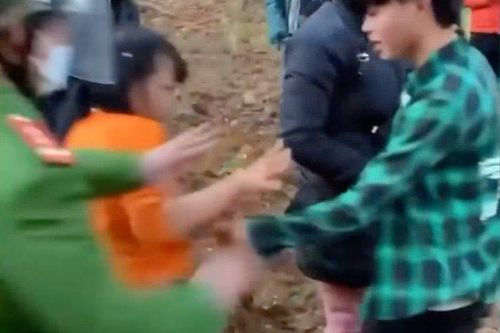Nam thanh niên 'bắt vợ' và bé gái ở Hà Giang có hẹn nhau đi chơi