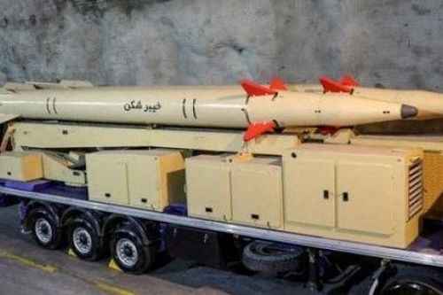 Đàm phán hạt nhân vừa nối lại, Iran công bố tên lửa đạn đạo tầm xa tính năng vượt trội