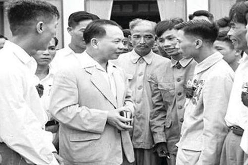 Ðồng chí Trường Chinh - Nhà lãnh đạo đổi mới, sáng tạo
