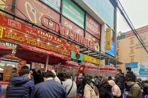 Thị trường vàng trong nước sôi động trong ngày Vía Thần Tài