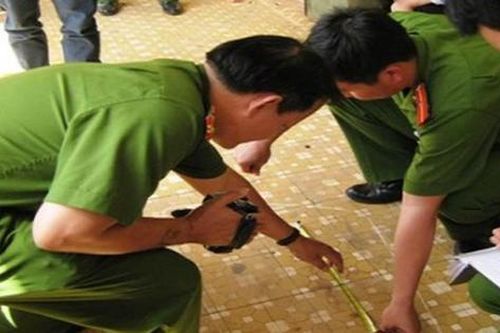 Bé trai 10 tuổi tử vong bất thường tại nhà
