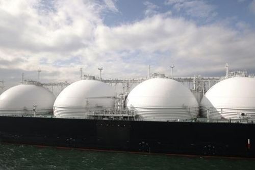 Nhập khẩu LNG của châu Âu tăng lên mức kỷ lục