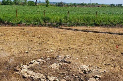 Tìm thấy hàng chục hài cốt có hộp sọ ở vị trí bất thường, chuyên gia sốc