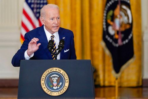 Giữa lúc tình hình căng thẳng, ông Biden cảnh báo công dân Mỹ nhanh chóng rời khỏi Ukraine