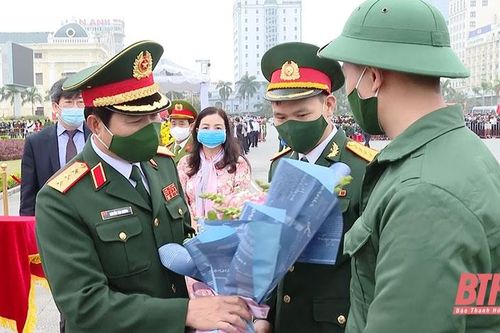 Thanh niên TP Thanh Hóa: Xung kích lên đường nhập ngũ