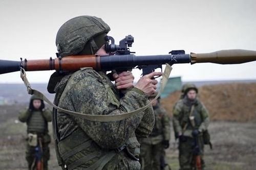 Mỹ khuyên công dân rời khỏi Ukraine càng sớm càng tốt