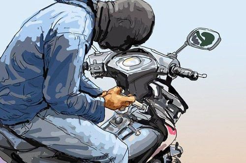 Manh mối giúp tìm ra kẻ trộm tiền của người đi chùa