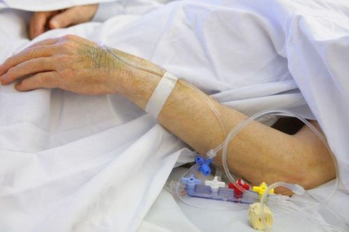 Người đàn ông tại Anh khỏi ung thư giai đoạn cuối sau khi mắc Covid-19